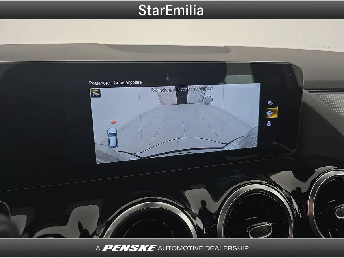 Mercedes-Benz GLA SUV usata a Bologna (12)