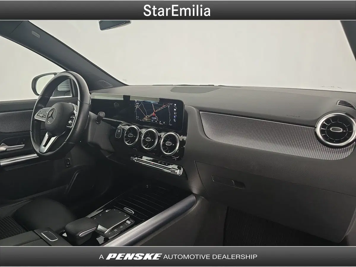 Mercedes-Benz GLA SUV usata a Bologna (16)