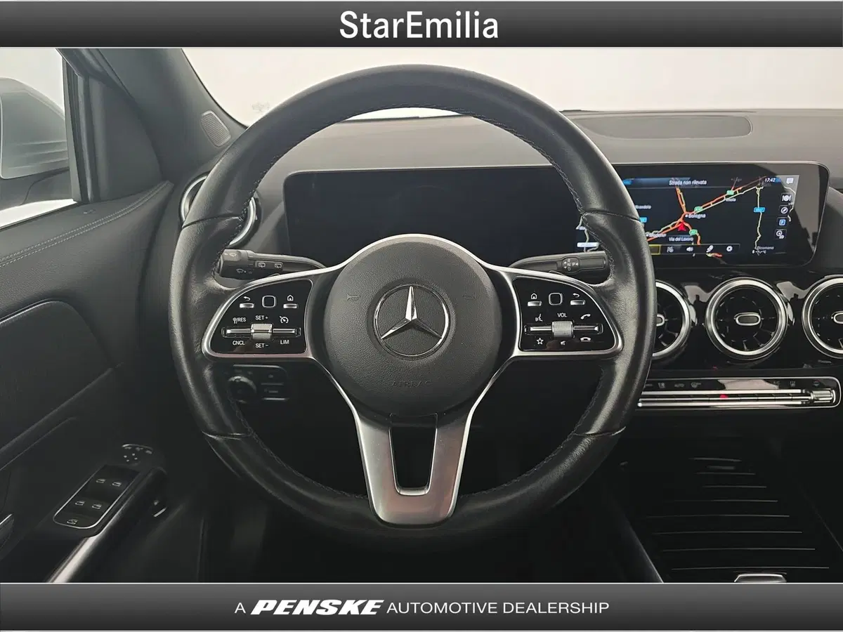 Mercedes-Benz GLA SUV usata a Bologna (19)