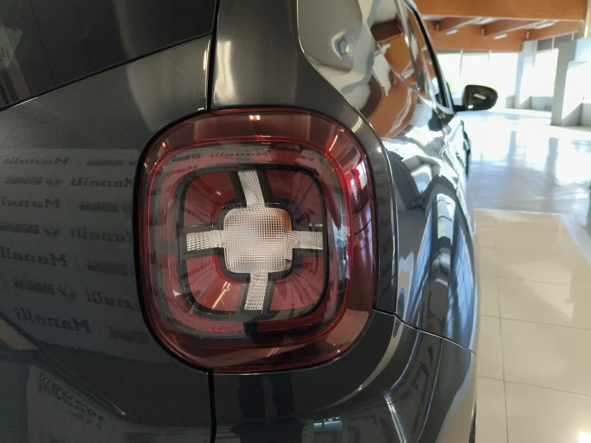 Dacia Duster usata a Brescia (20)