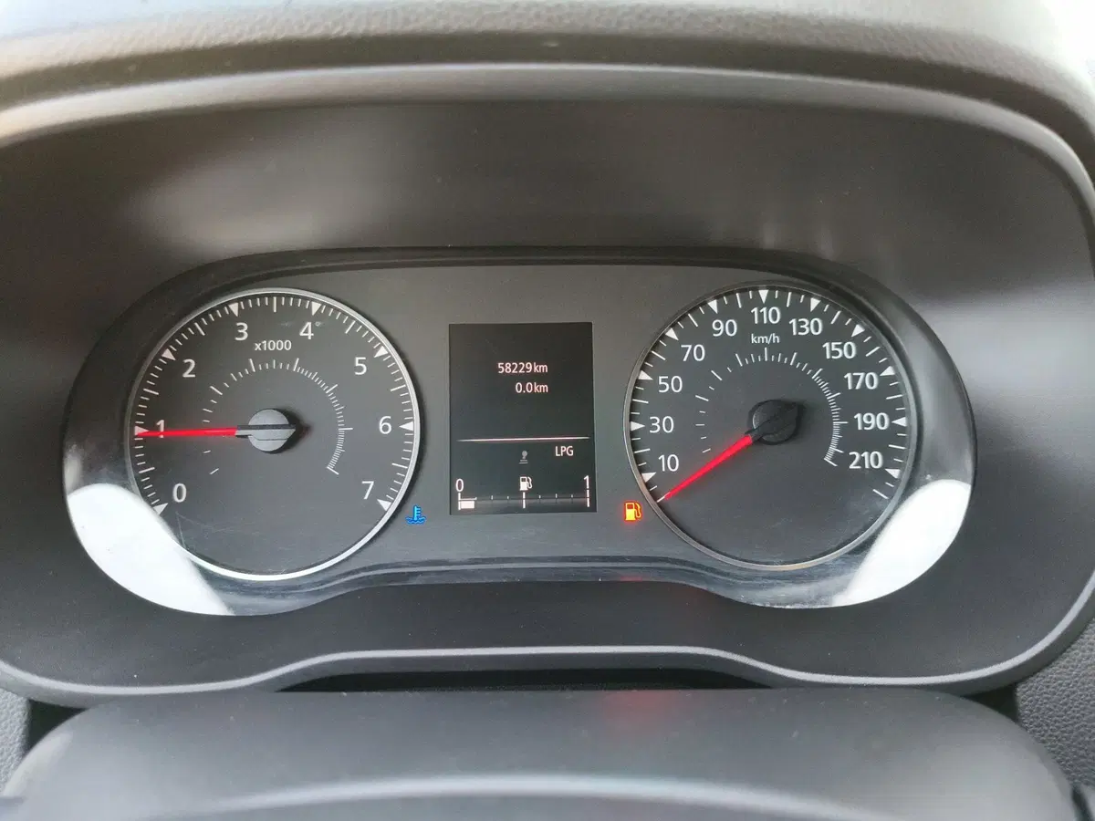 Dacia Duster usata a Brescia (9)