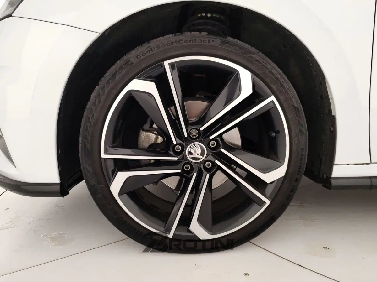 Skoda Fabia usata a Massa-Carrara (6)