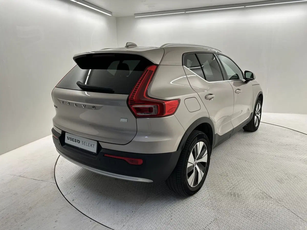 Volvo XC40 usata a Bergamo (2)