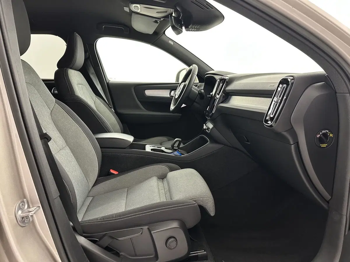 Volvo XC40 usata a Bergamo (3)