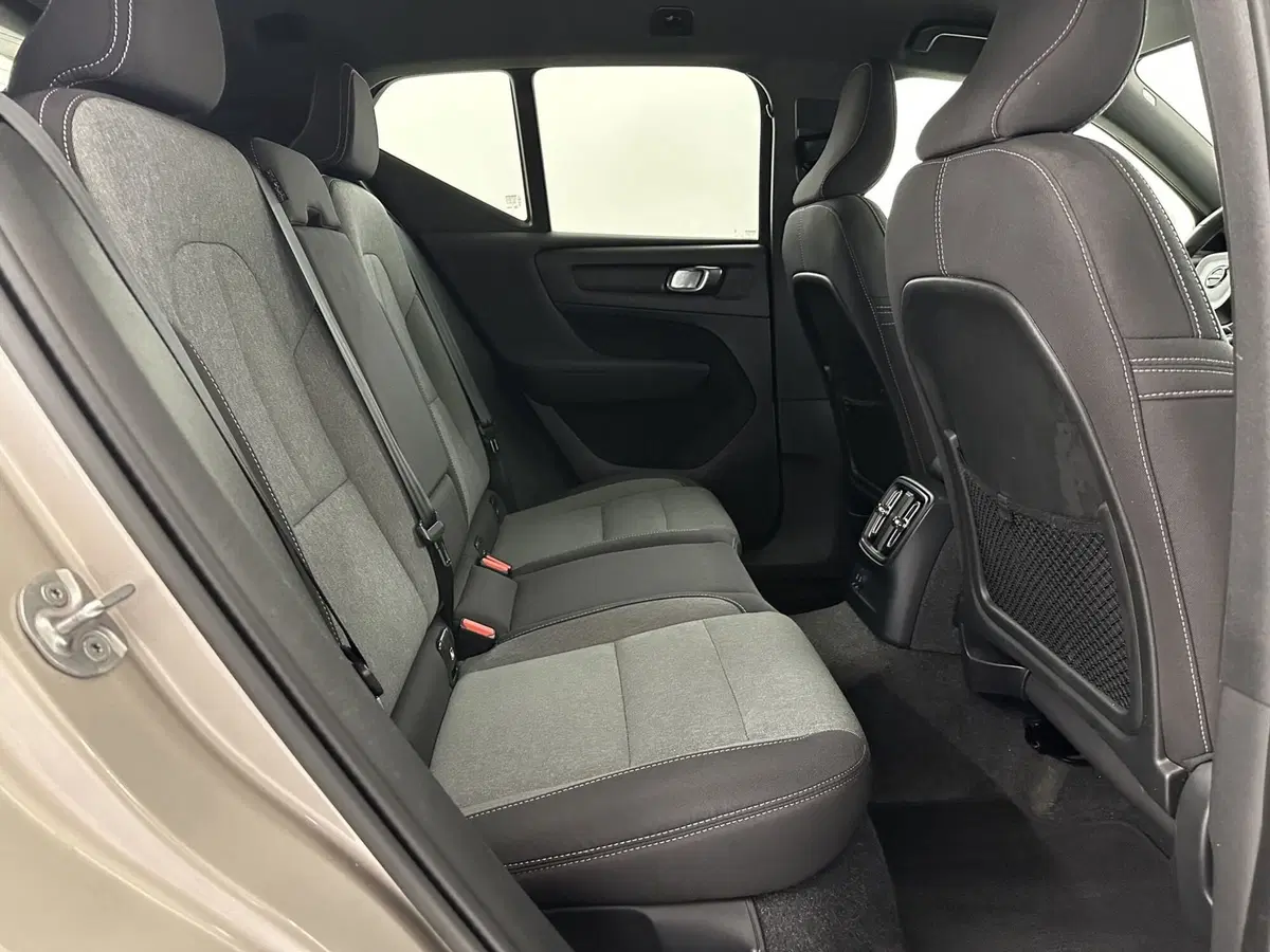 Volvo XC40 usata a Bergamo (5)