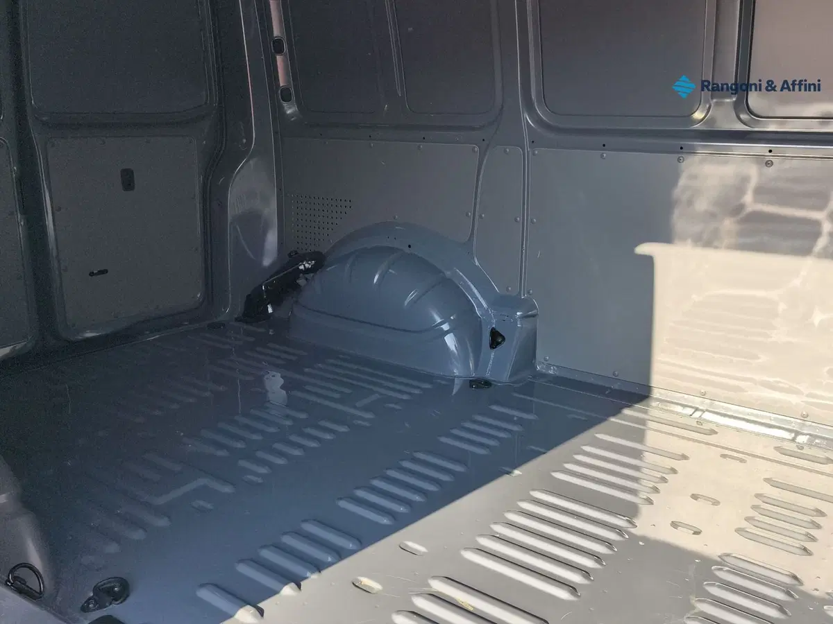 Volkswagen Veicoli Commerciali T6.1 Furgone usata a Brescia (10)