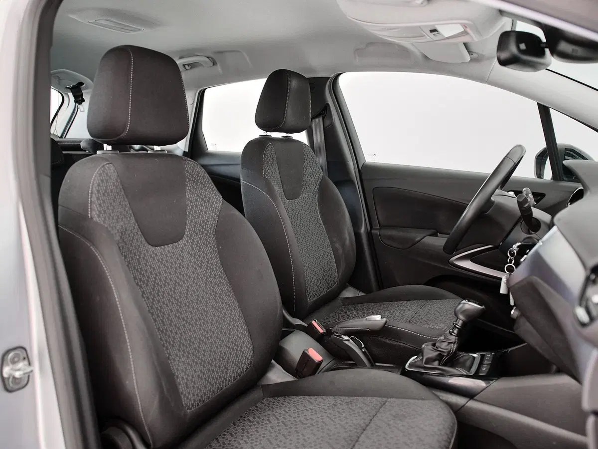 Opel Crossland usata a Prato (20)