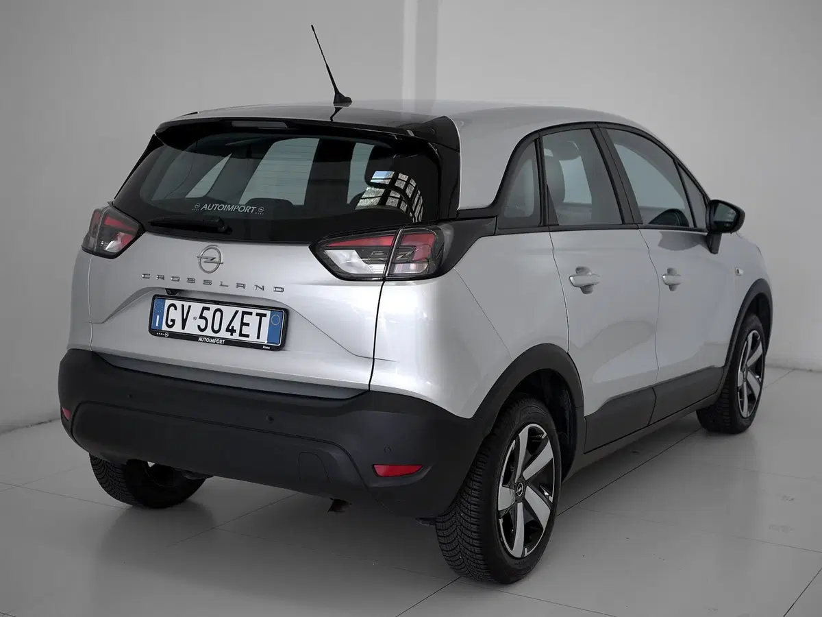 Opel Crossland usata a Prato (9)
