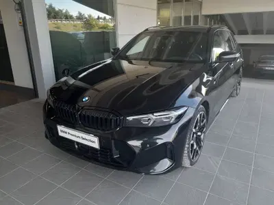 BMW Serie 3 Touring 320d  mhev 48V xdrive MSport Pro auto del 2025 usata a Asti