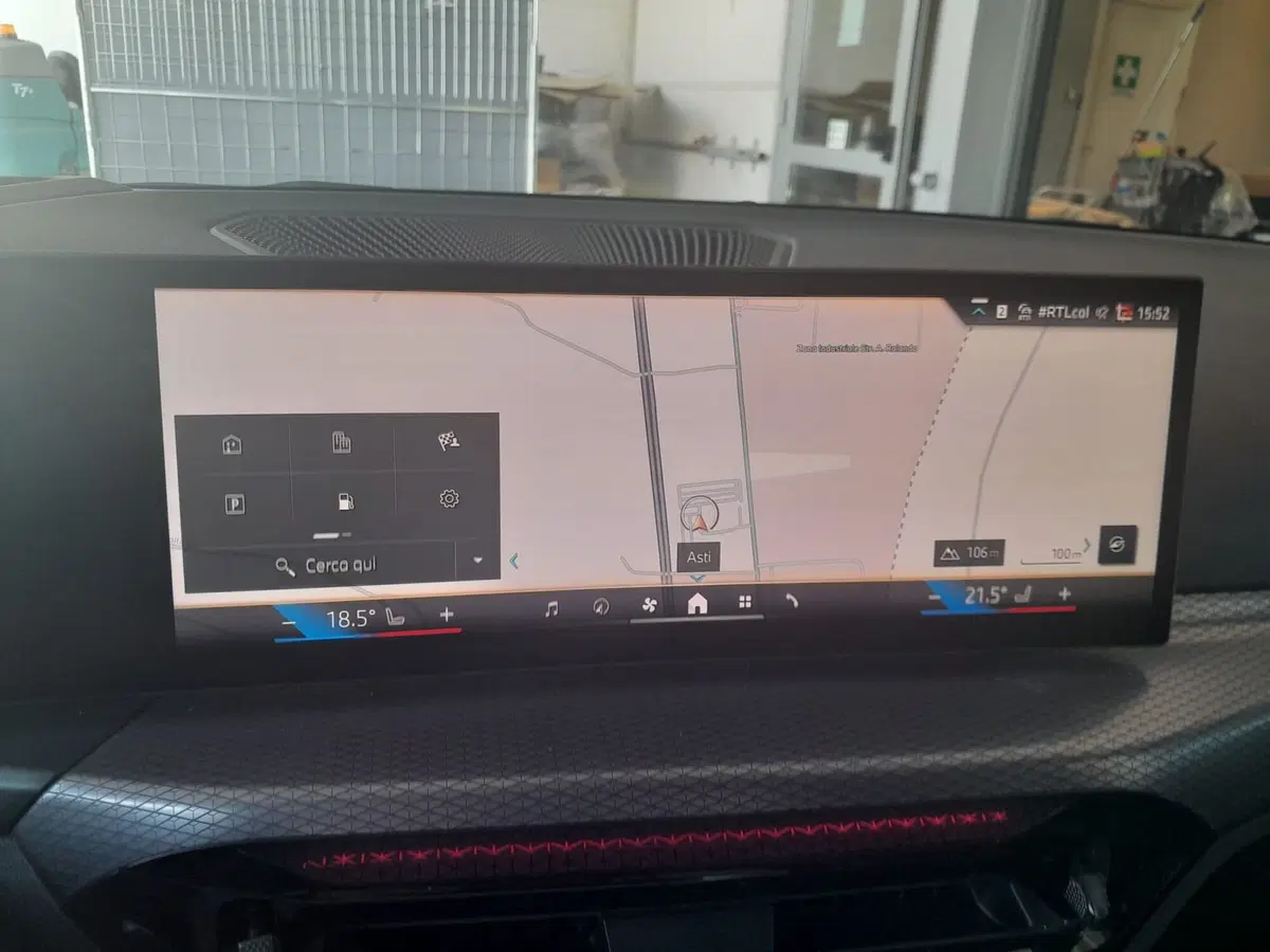 BMW Serie 3 Touring usata a Asti (18)