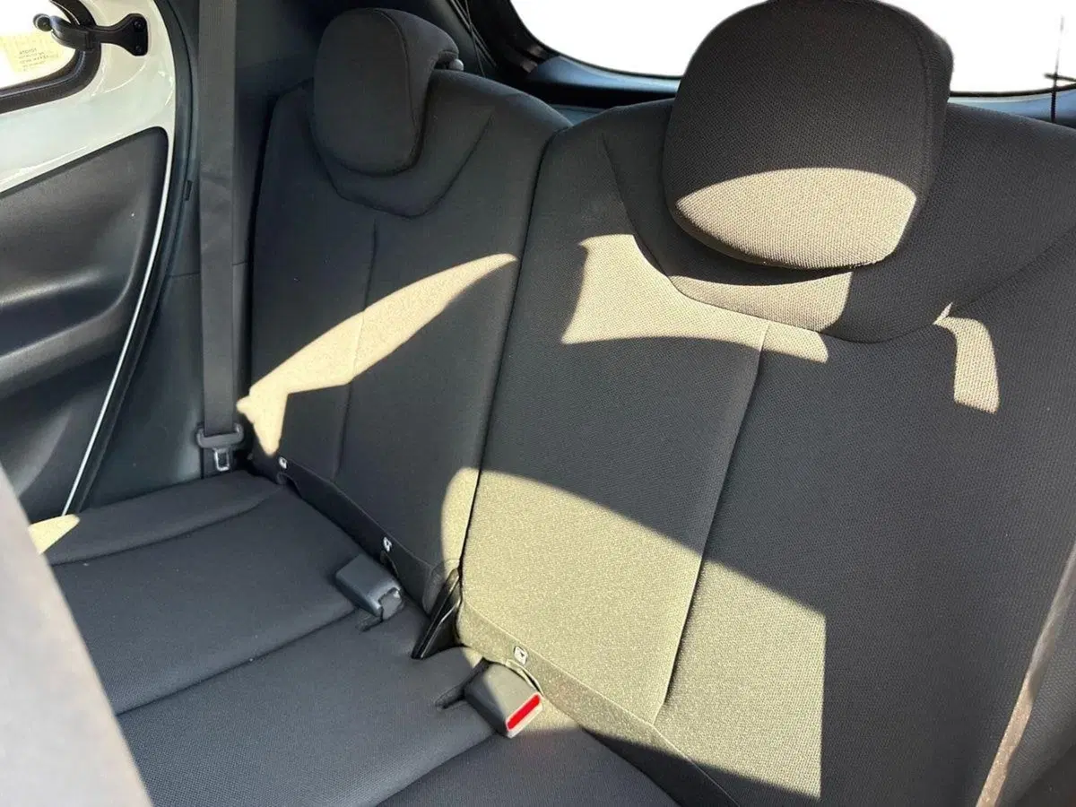 Toyota Aygo X usata a Palermo (11)