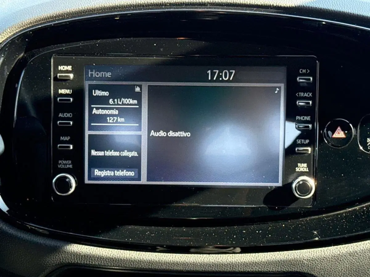 Toyota Aygo X usata a Palermo (17)