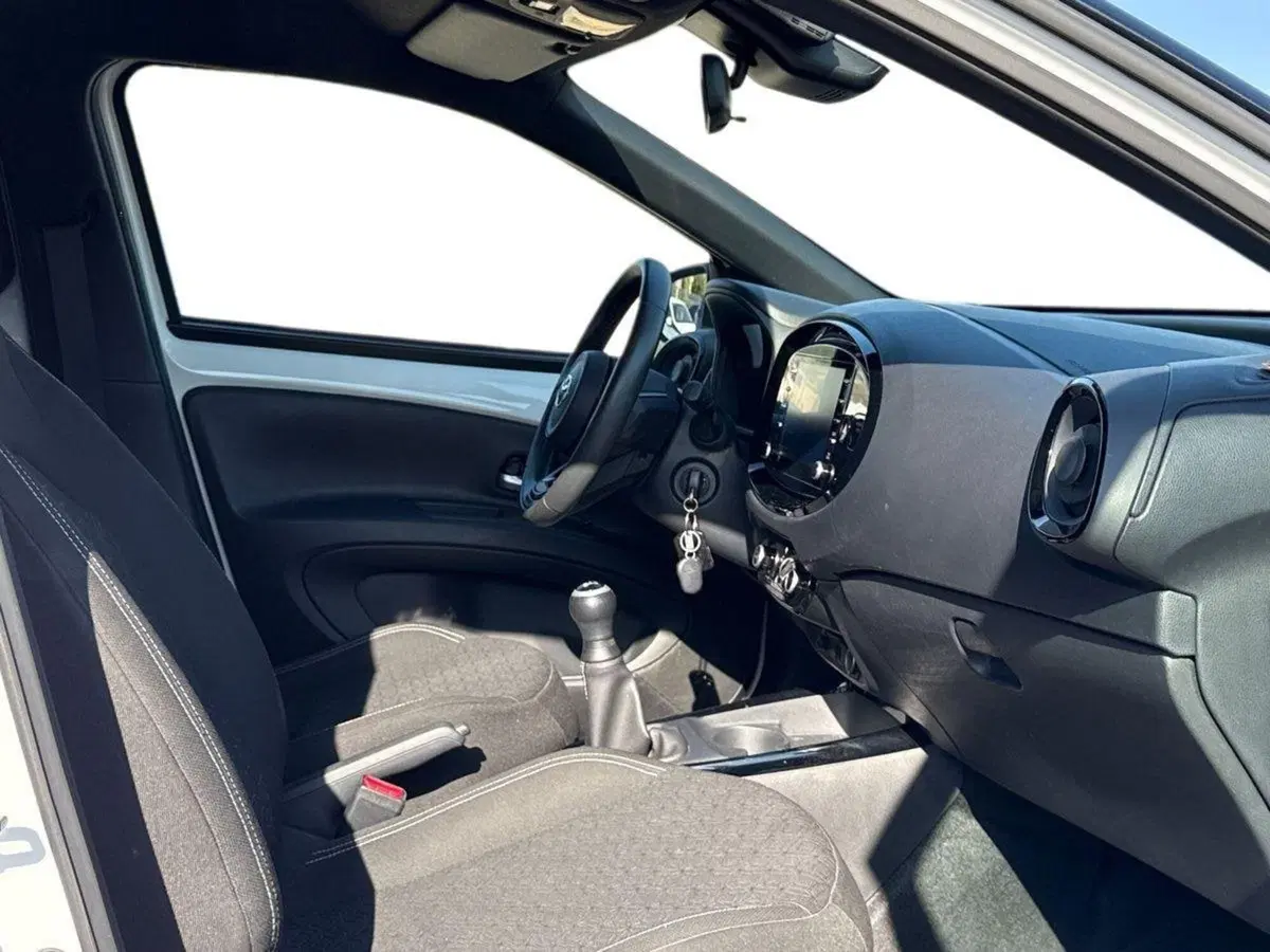 Toyota Aygo X usata a Palermo (20)