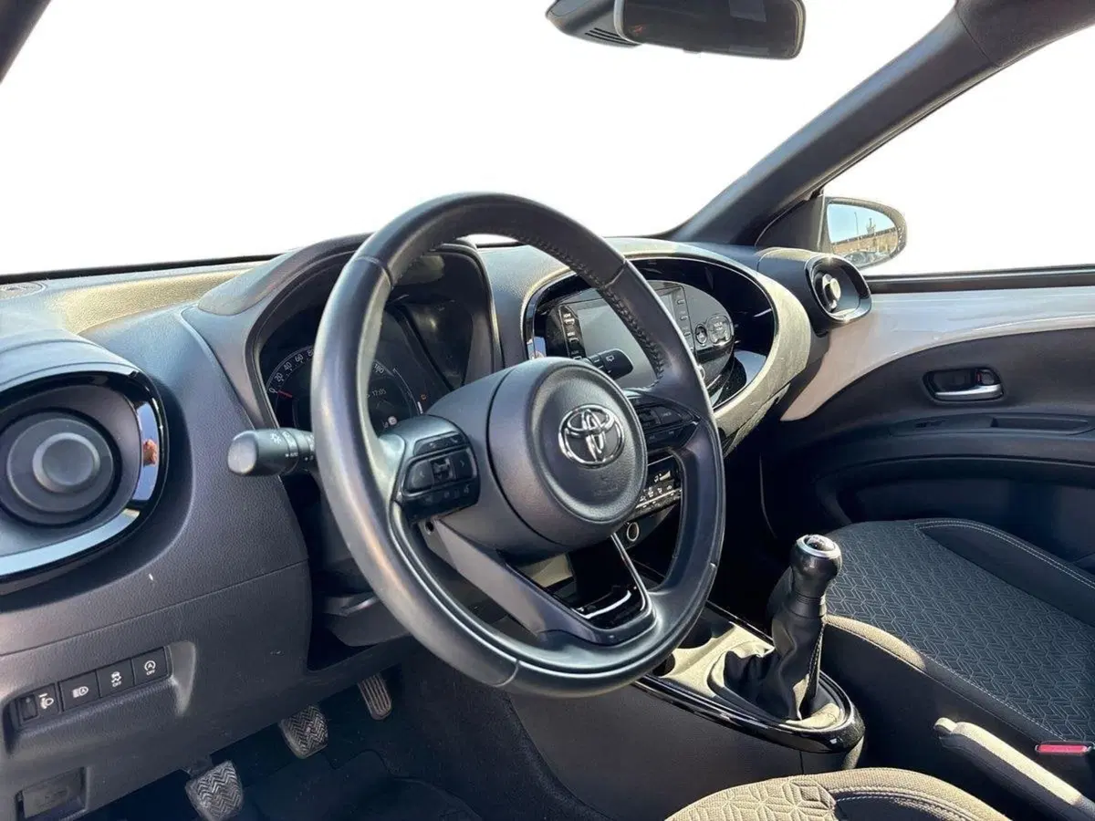 Toyota Aygo X usata a Palermo (7)