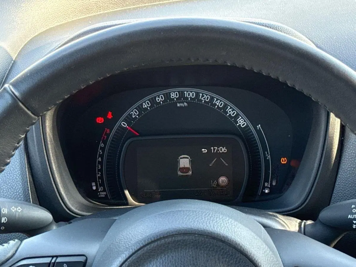 Toyota Aygo X usata a Palermo (9)