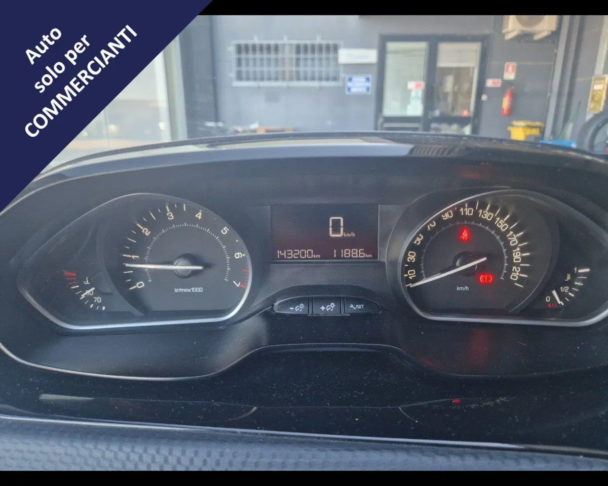 Peugeot 2008 usata a Ravenna (10)