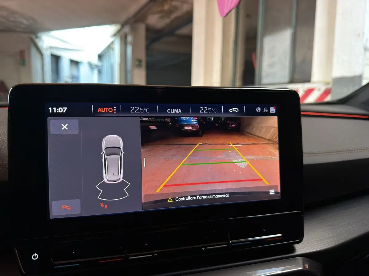 Cupra Formentor usata a Milano (15)