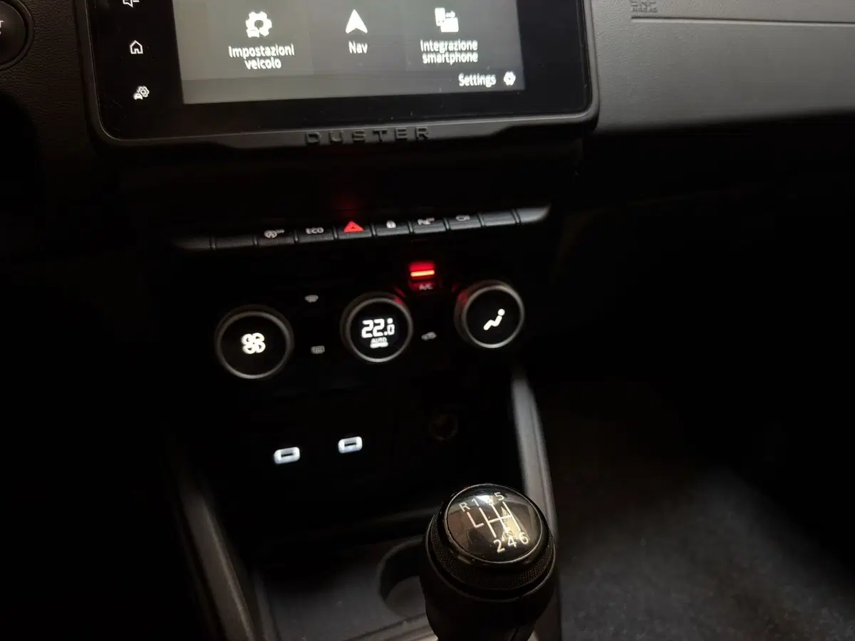 Dacia Duster usata a Milano (15)