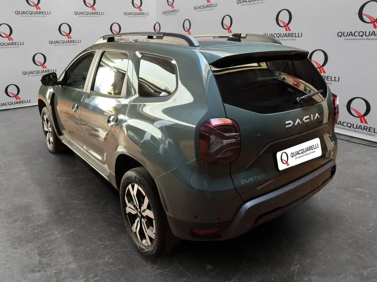 Dacia Duster usata a Milano (7)
