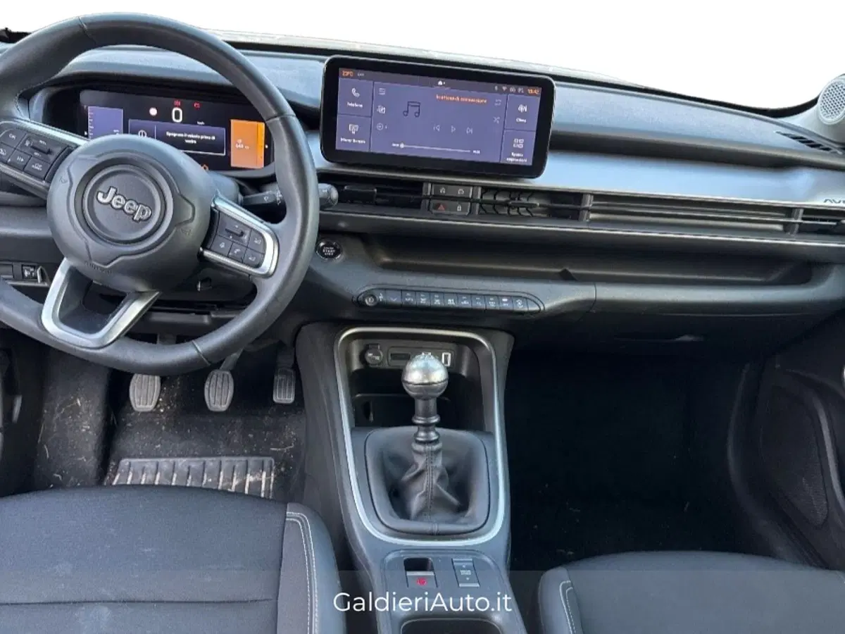 Jeep Avenger usata a Salerno (5)