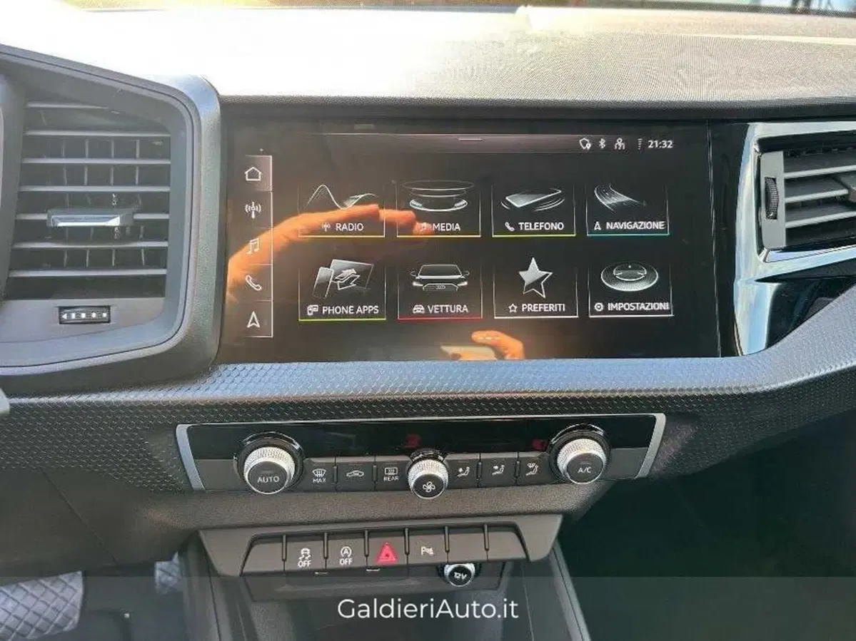 Audi A1 Sportback nuova a Salerno (12)
