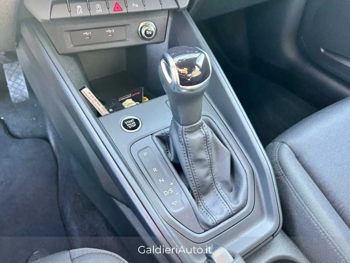 Audi A1 Sportback nuova a Salerno (13)