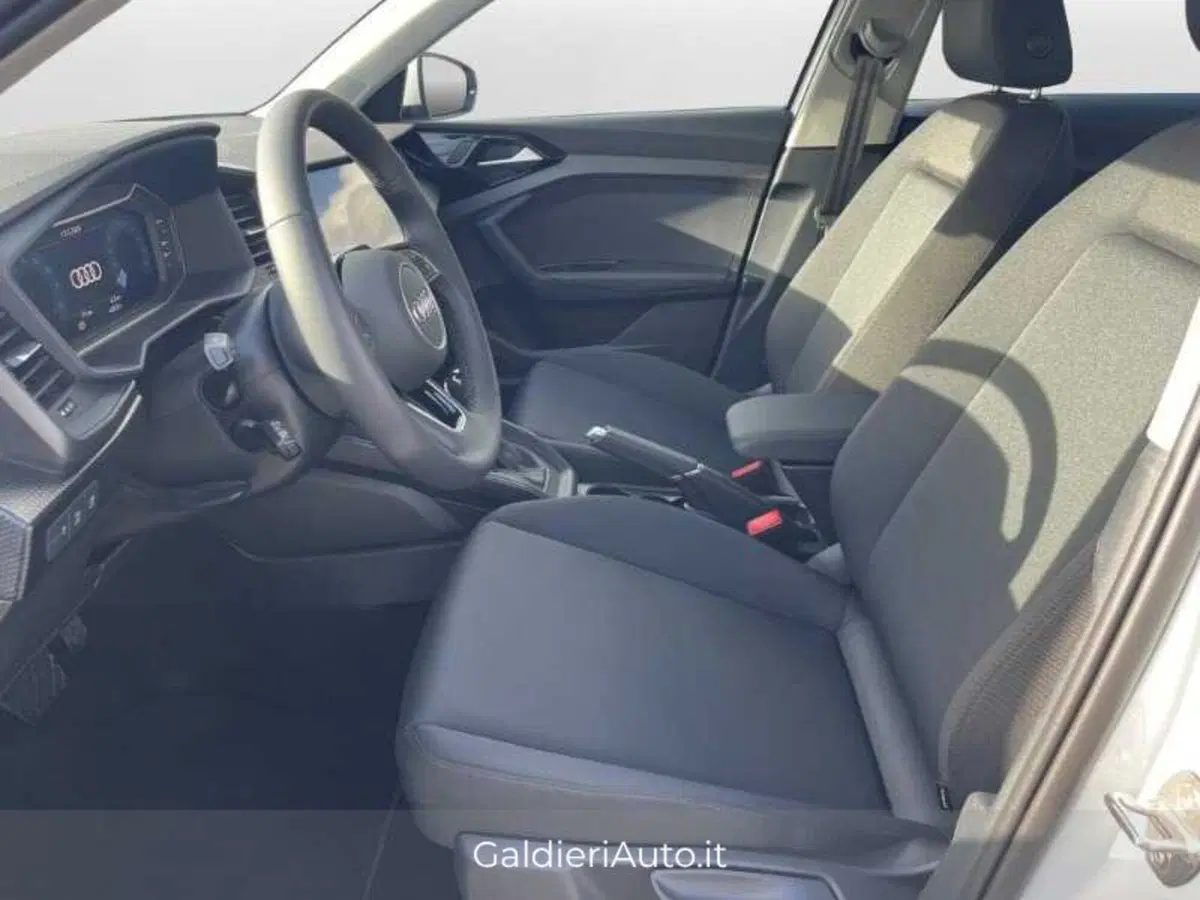 Audi A1 Sportback nuova a Salerno (18)