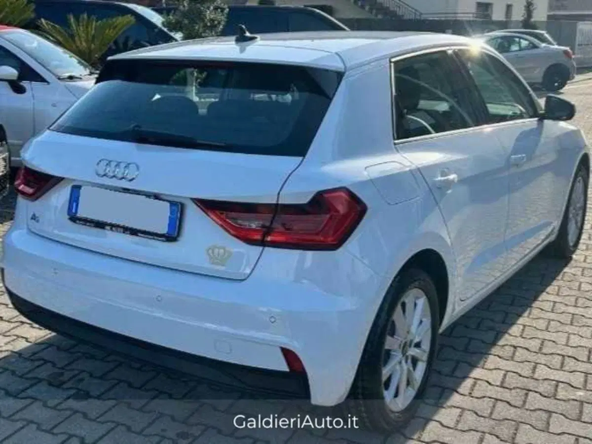 Audi A1 Sportback nuova a Salerno (4)