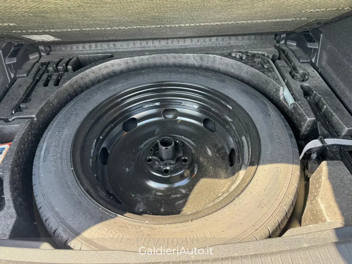 Volkswagen Tiguan usata a Salerno (9)