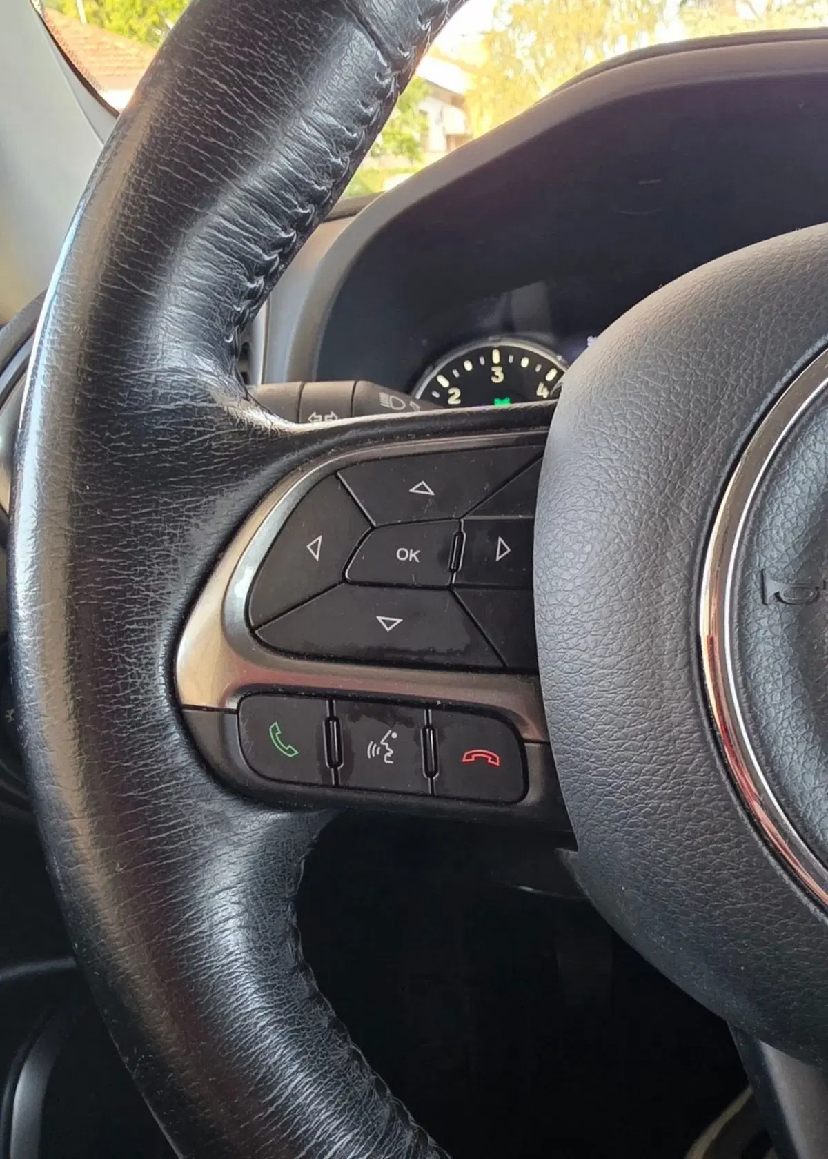 Jeep Renegade usata a Firenze (10)
