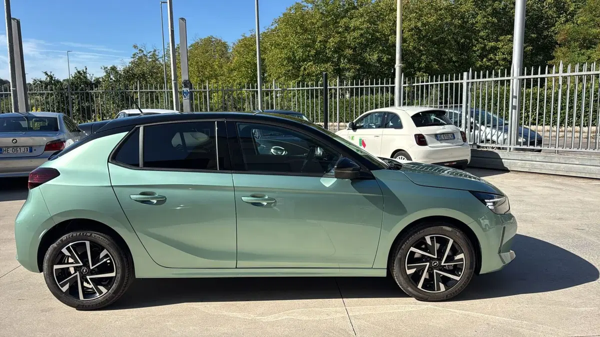 Opel Corsa nuova a Frosinone (4)