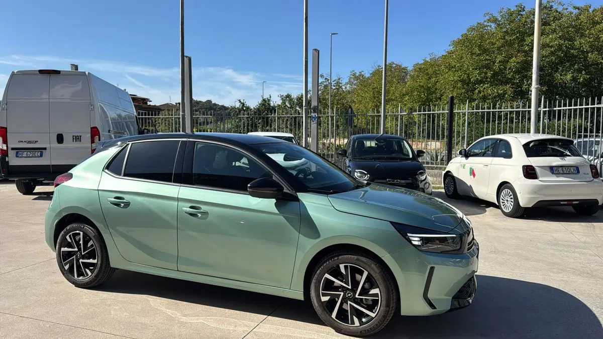 Opel Corsa nuova a Frosinone (6)