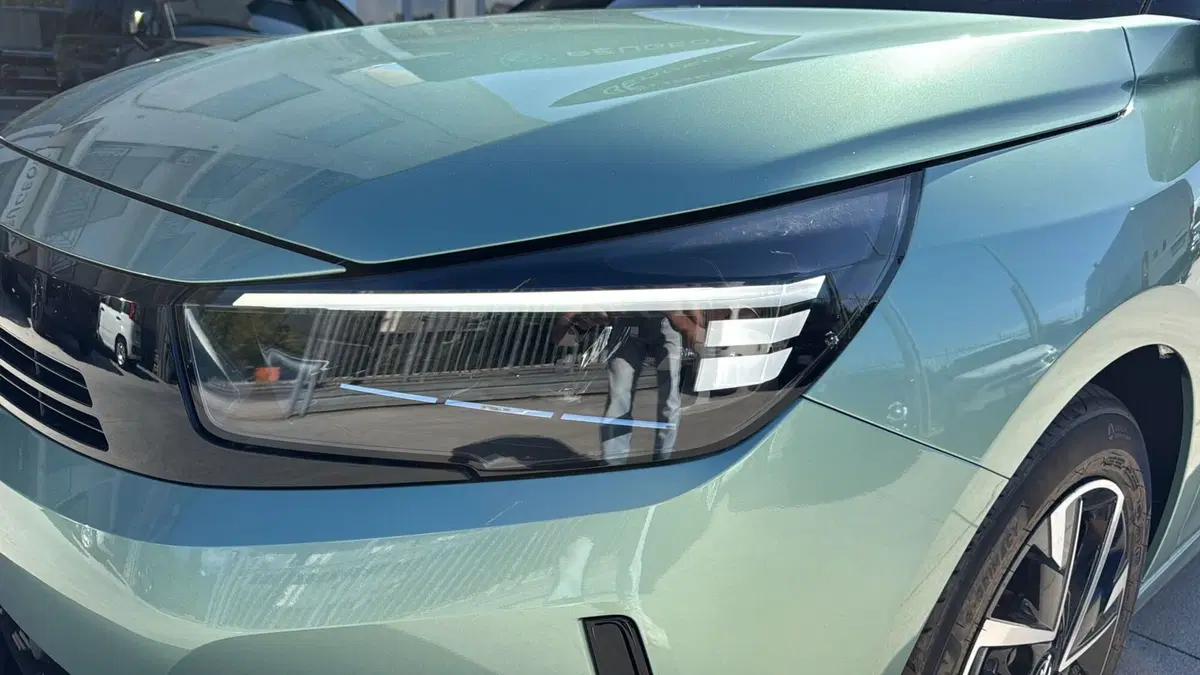 Opel Corsa nuova a Frosinone (9)