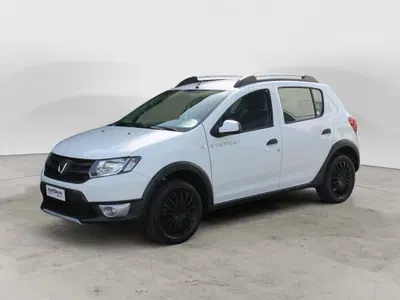 Dacia Sandero Stepway 900 TCe 12V 90CV del 2015 usata a Cuneo