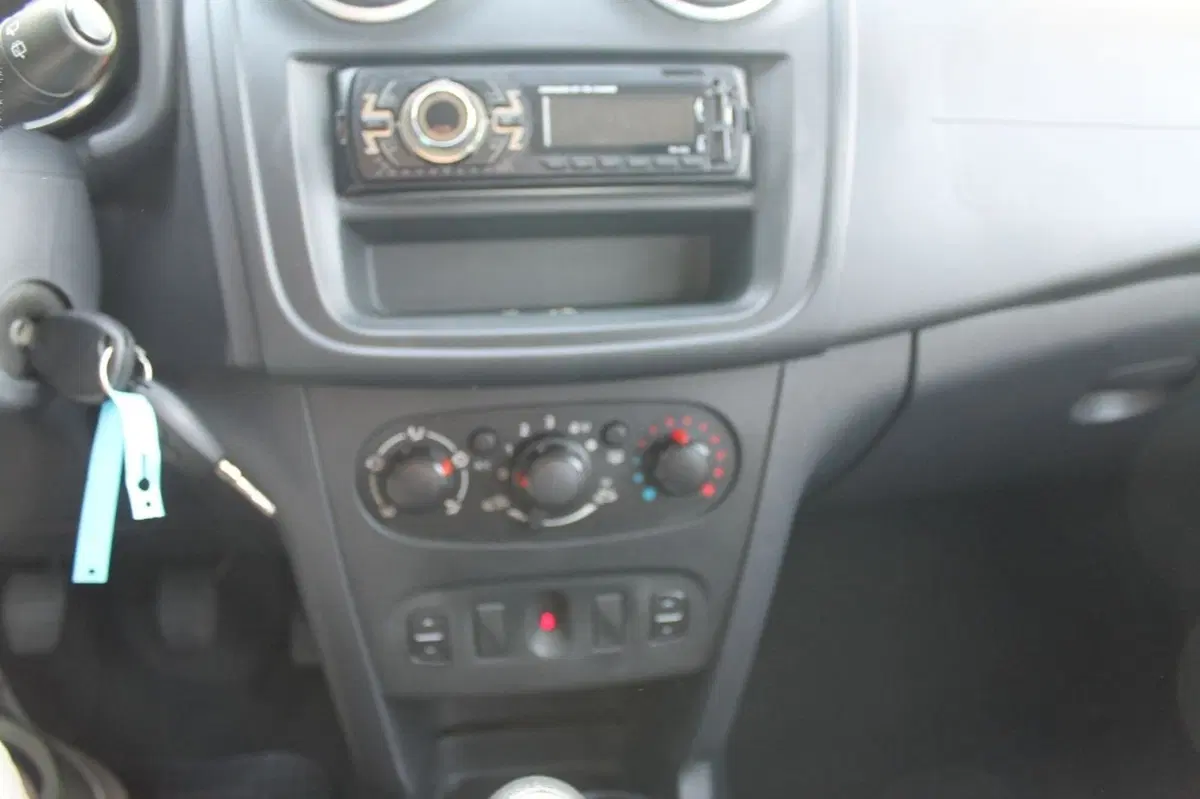 Dacia Sandero usata a Cuneo (11)
