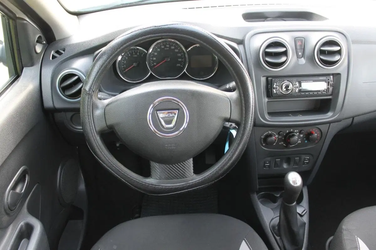 Dacia Sandero usata a Cuneo (7)