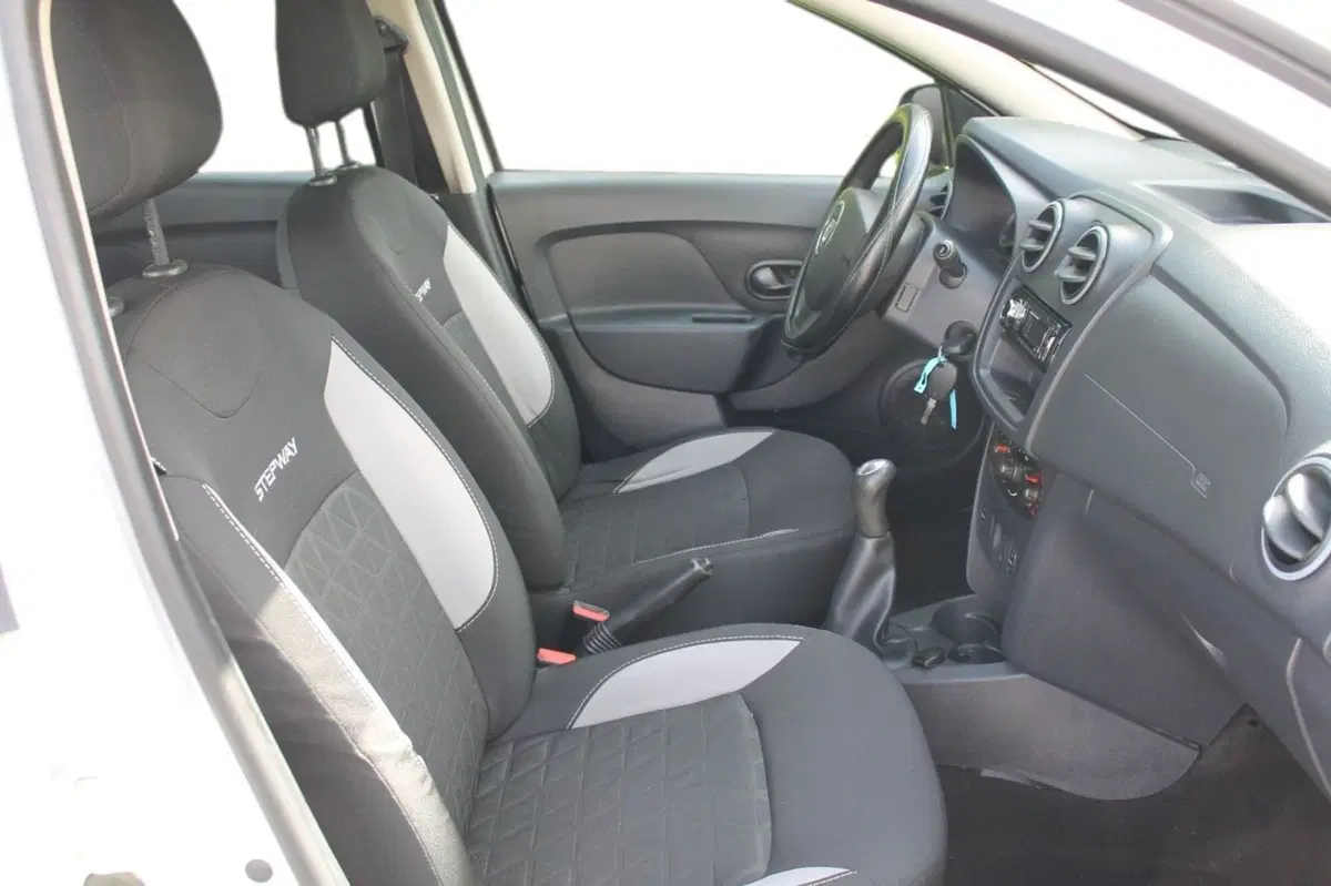 Dacia Sandero usata a Cuneo (8)