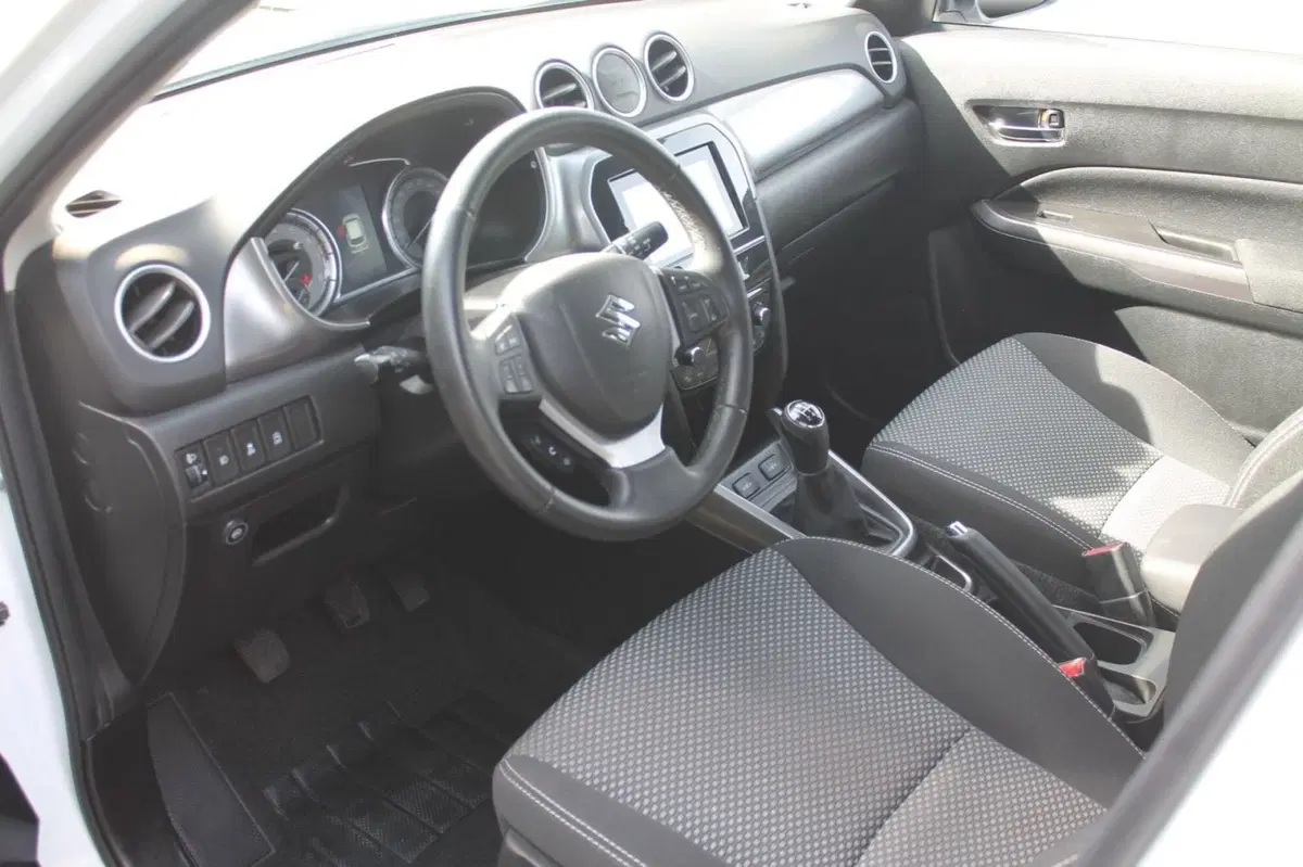 Suzuki Vitara usata a Cuneo (8)
