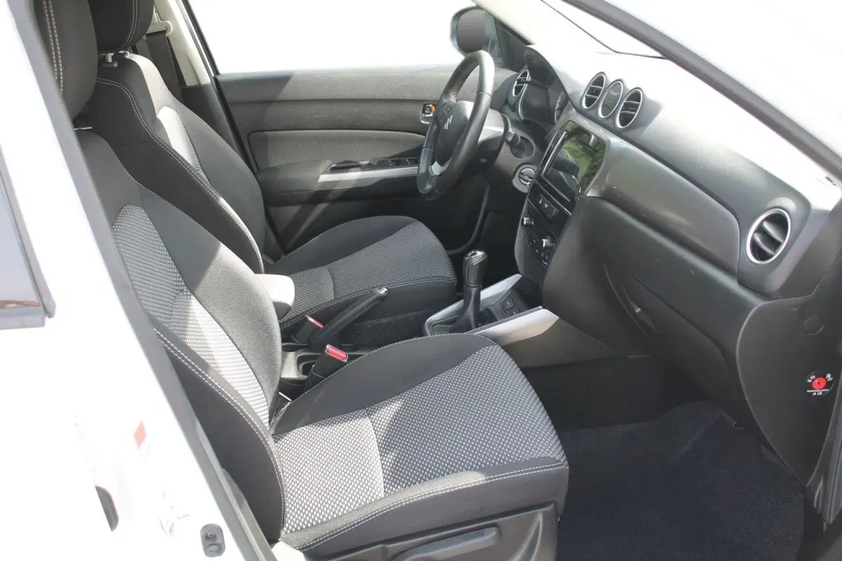 Suzuki Vitara usata a Cuneo (9)