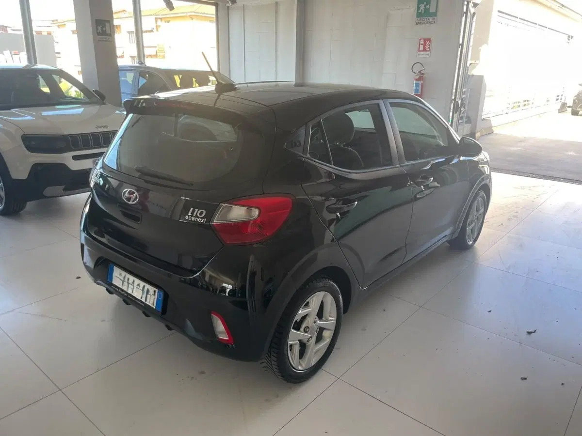Hyundai i10 usata a Lucca (4)