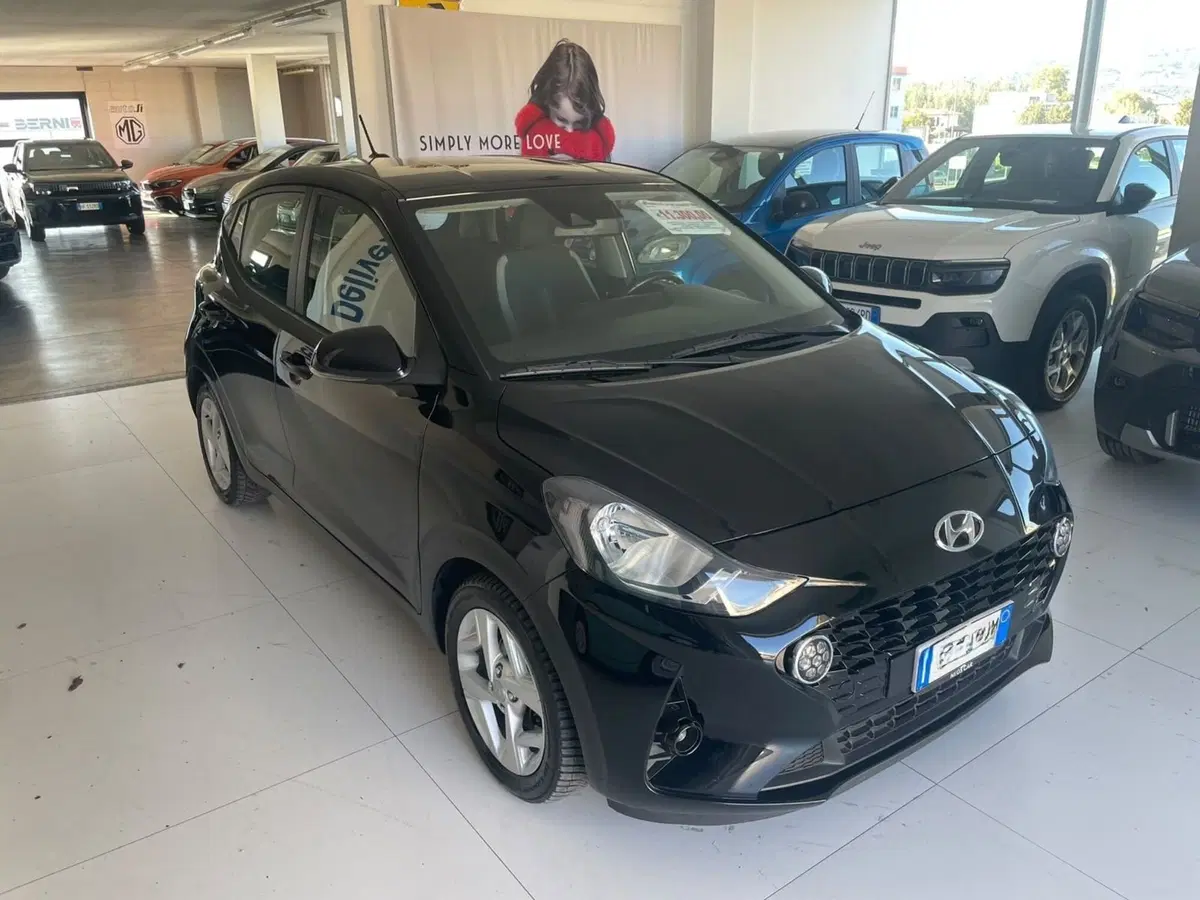 Hyundai i10 usata a Lucca (6)
