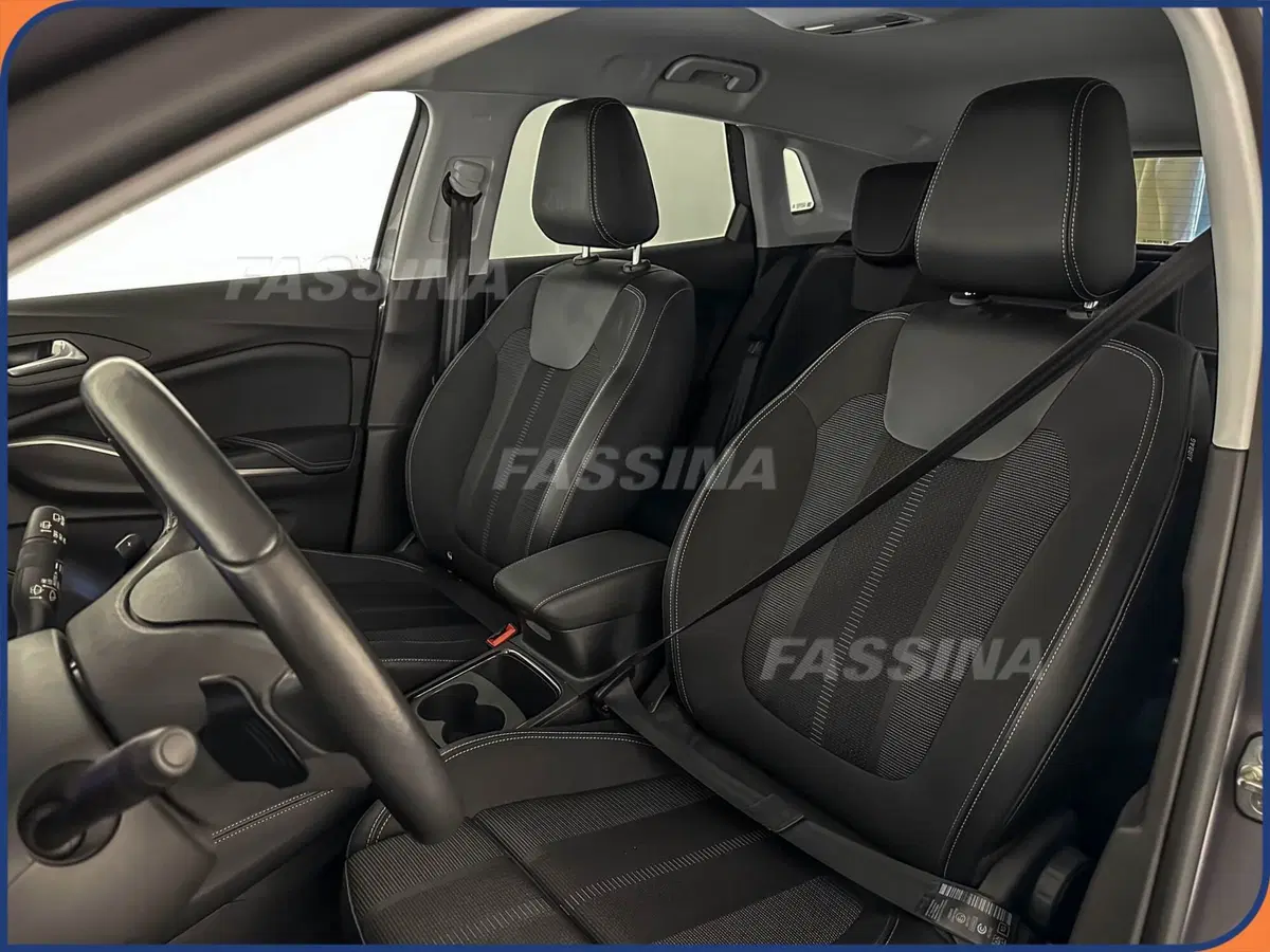 Opel Grandland X usata a Milano (8)