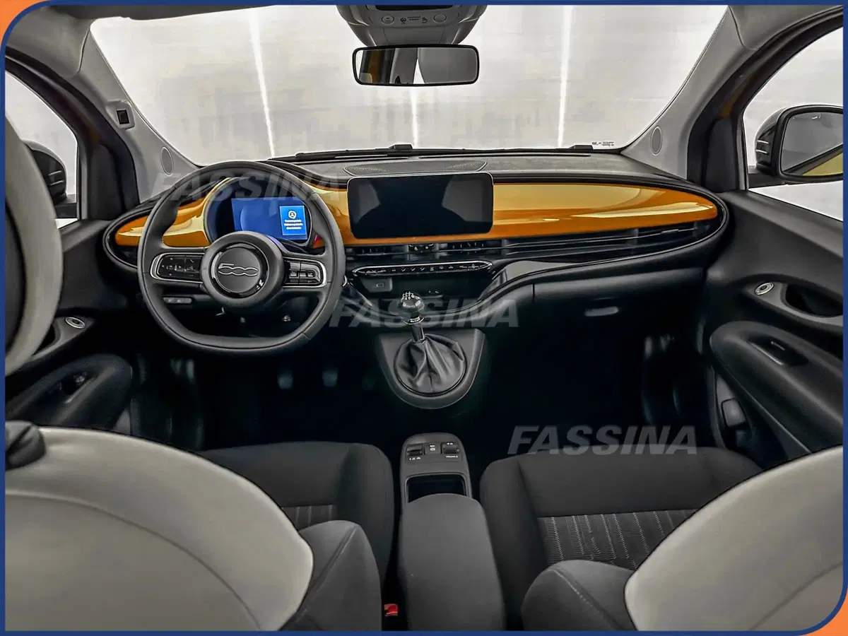 Fiat 500 nuova a Milano (11)