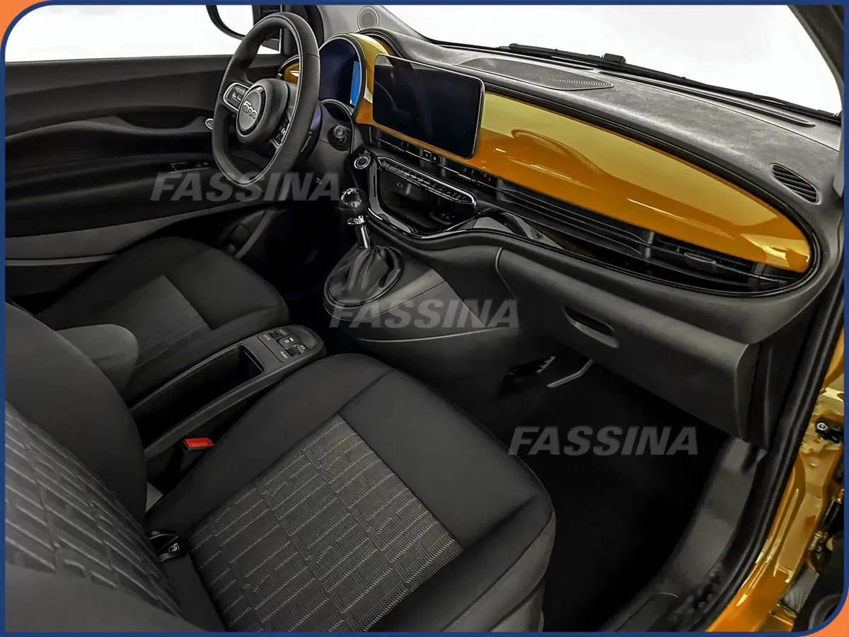 Fiat 500 nuova a Milano (13)