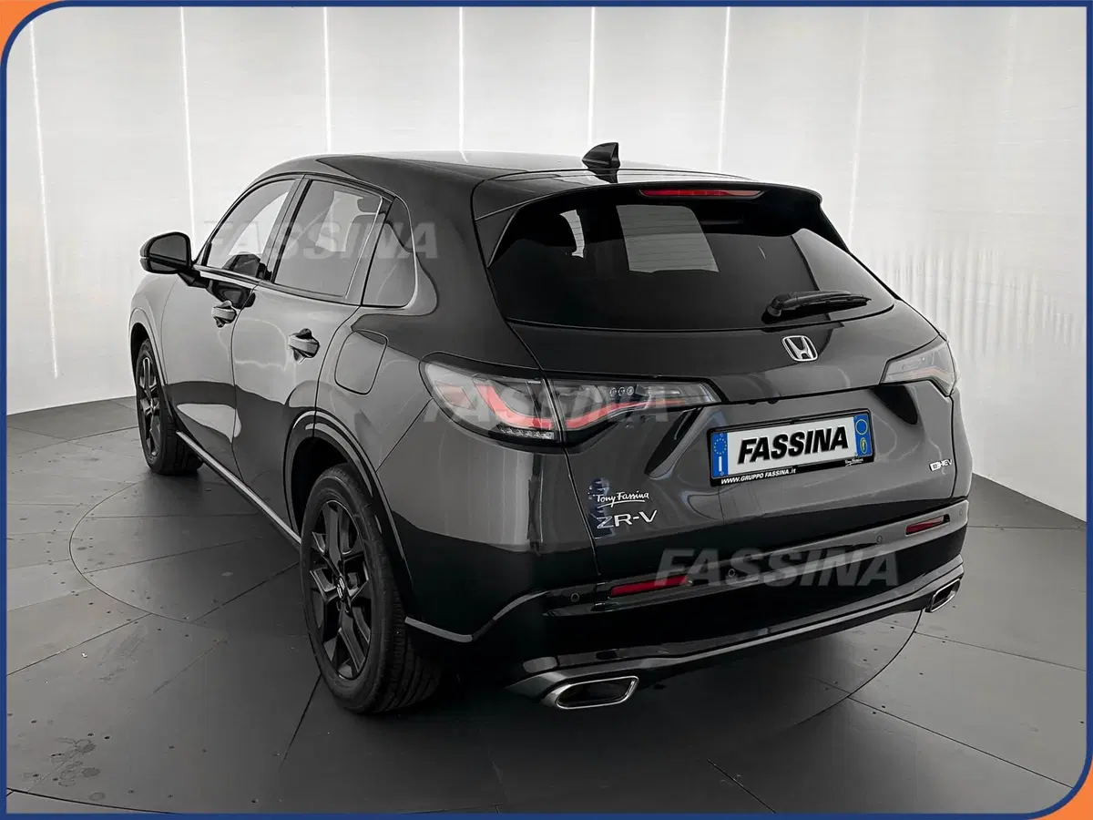 Honda ZR-V usata a Milano (4)