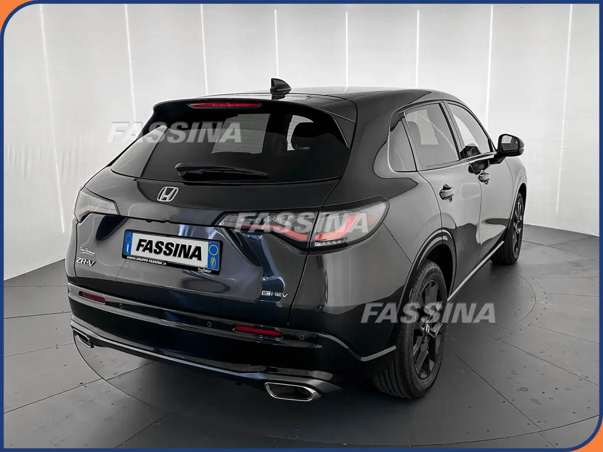 Honda ZR-V usata a Milano (6)