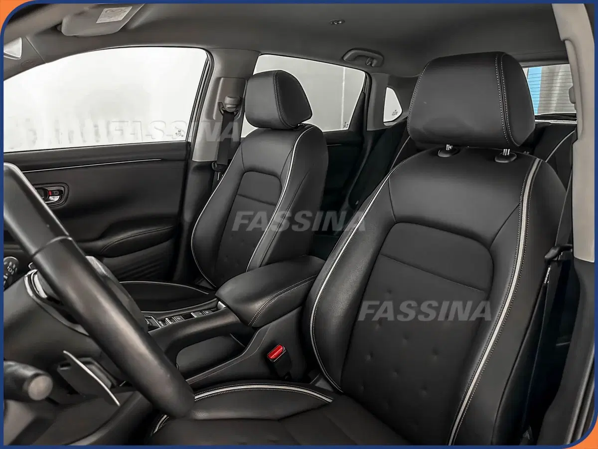 Honda ZR-V usata a Milano (8)