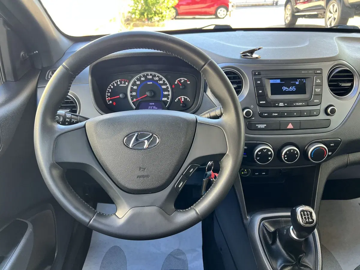 Hyundai i10 usata a Chieti (12)