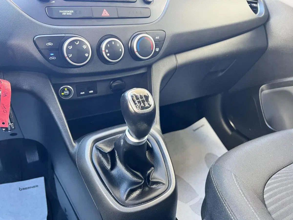 Hyundai i10 usata a Chieti (13)