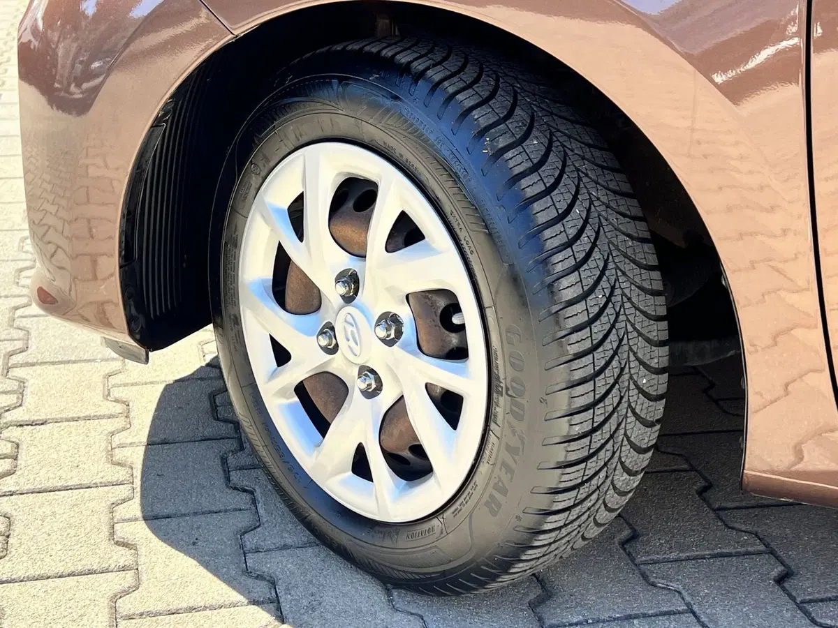 Hyundai i10 usata a Chieti (7)
